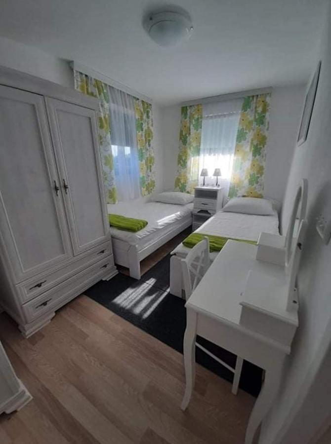 Villa Ruralna Kuca Za Odmor Viktorija Caglin Esterno foto